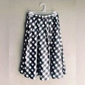 Talbots Black & White Checkered A-Line Midi Skirt - Size 2